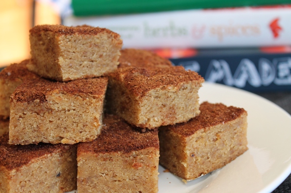 cinnamon toast spice blondies