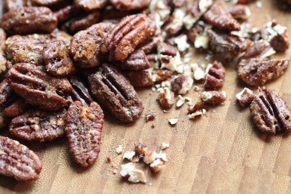 harissa_spiced_pecans