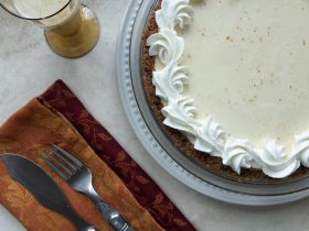 Eggnog Chiffon Pie