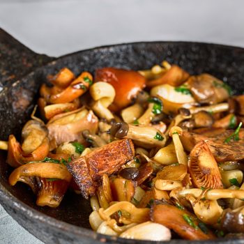 allspice mushroom medley